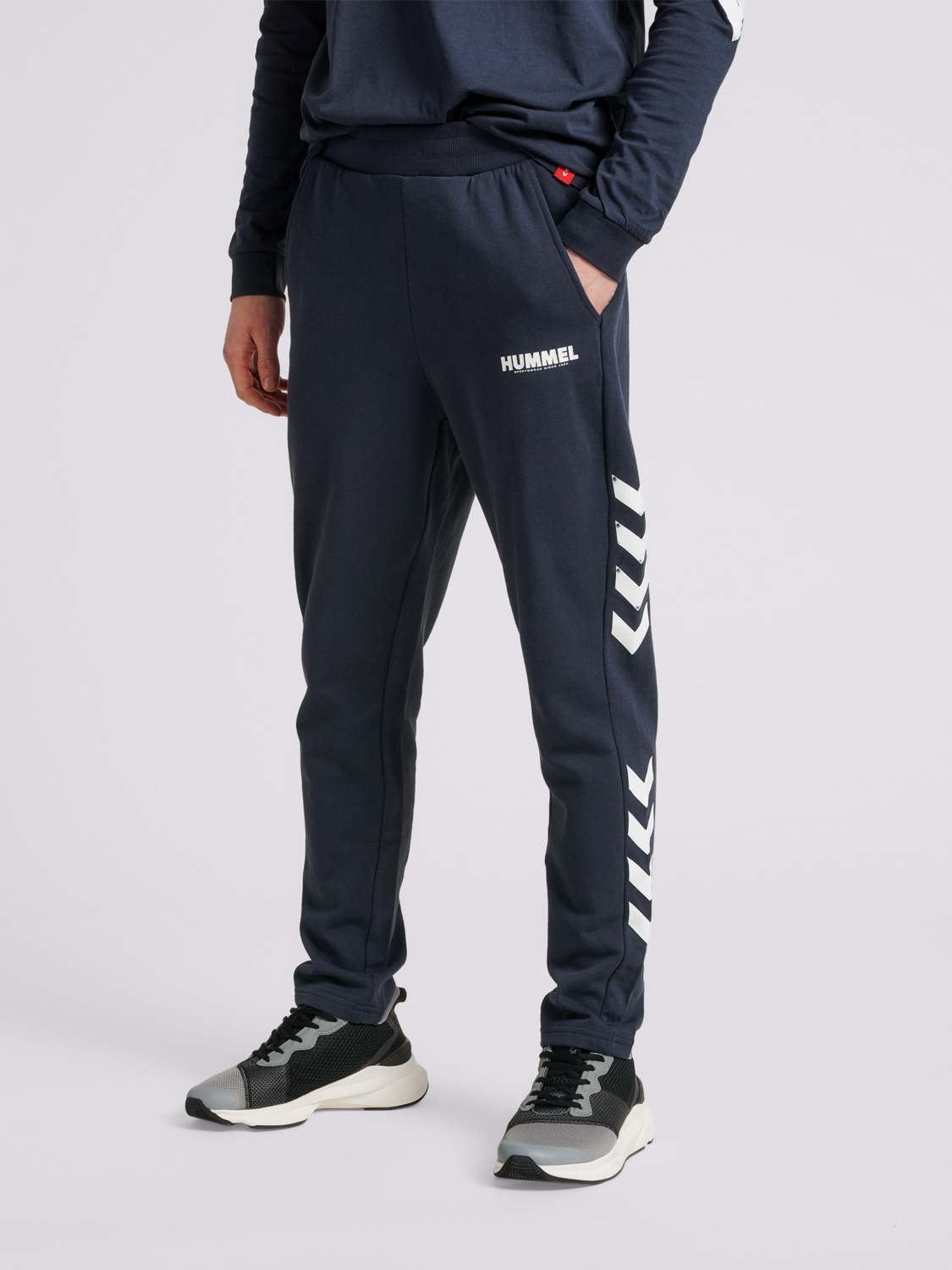 hmlLEGACY TAPERED PANTS –